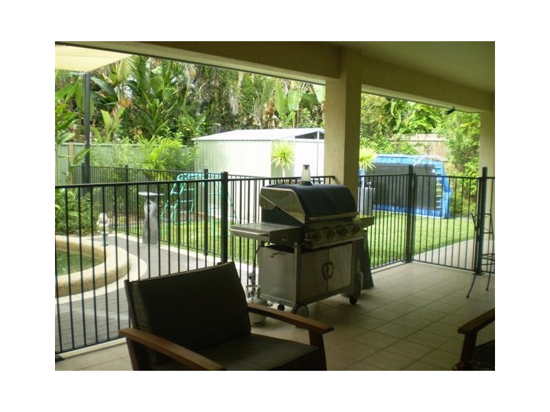 15 CASTOR STREET, CLIFTON BEACH, Cairns QLD 4870