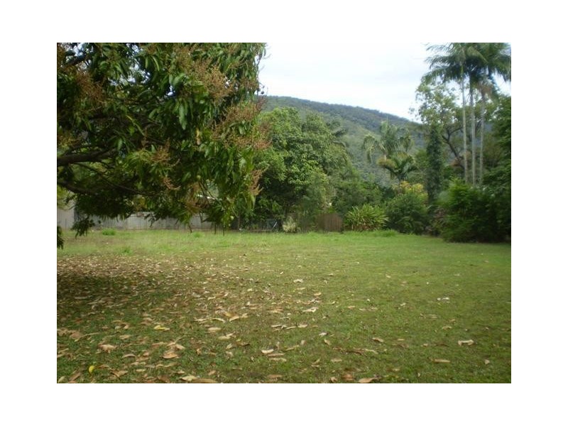 17 SATELLITE STREET, Clifton Beach QLD 4879