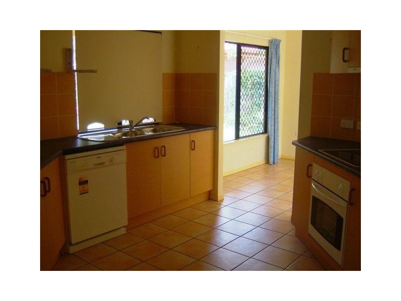 Clifton Beach QLD 4879