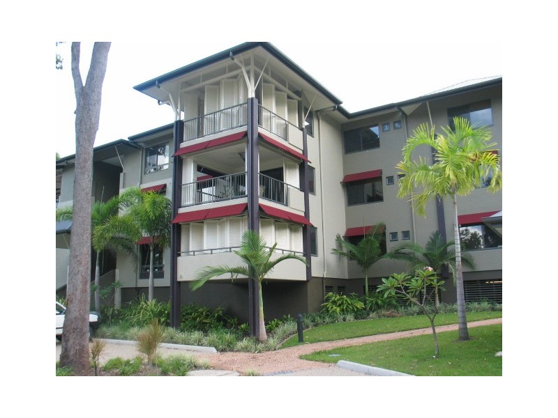 Kewarra Beach QLD 4879