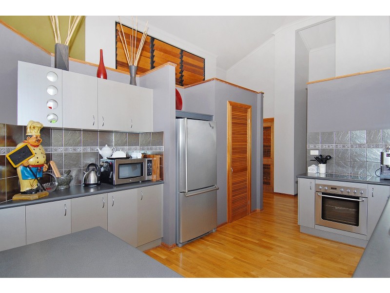 28 LILY COURT, Clifton Beach QLD 4879