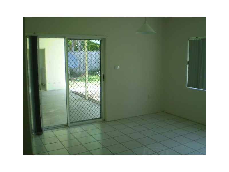 Kewarra Beach QLD 4879
