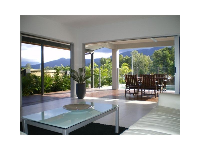 31 Propeller Court, Trinity Beach QLD 4879