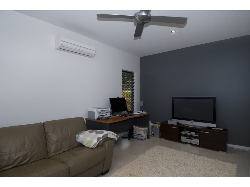 31 Propeller Court, Trinity Beach QLD 4879
