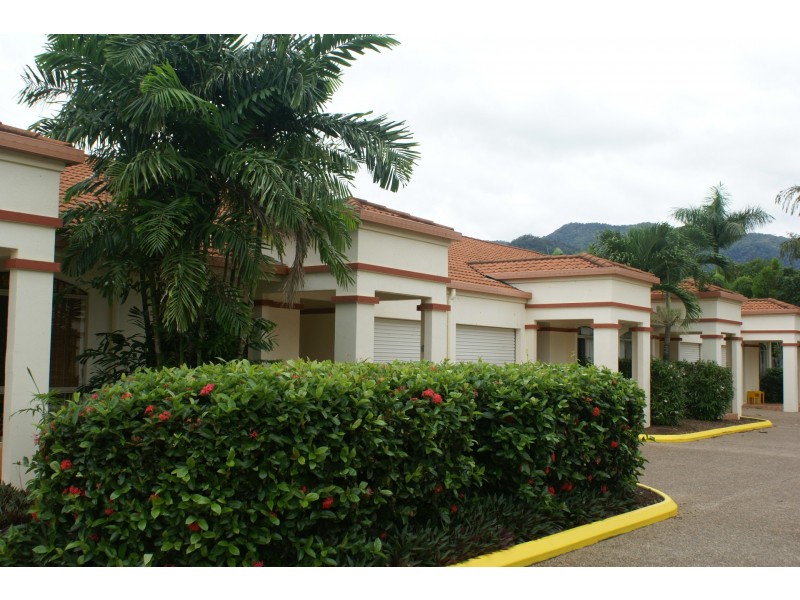 Trinity Beach QLD 4879