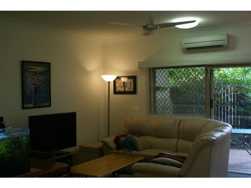 Trinity Beach QLD 4879