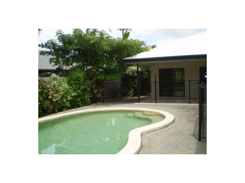 8 MIA CL, Kewarra Beach QLD 4879