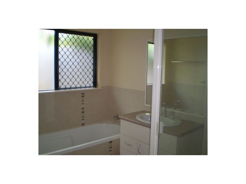 8 MIA CL, Kewarra Beach QLD 4879