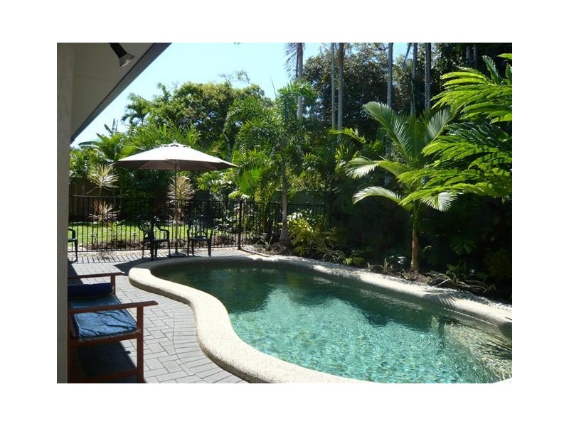 19 CASTOR STREET, Clifton Beach QLD 4879