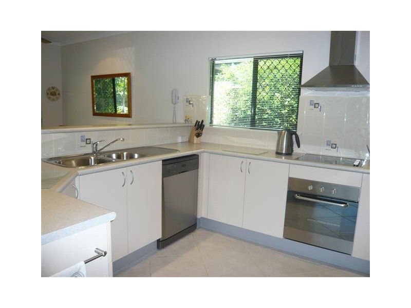 19 CASTOR STREET, Clifton Beach QLD 4879