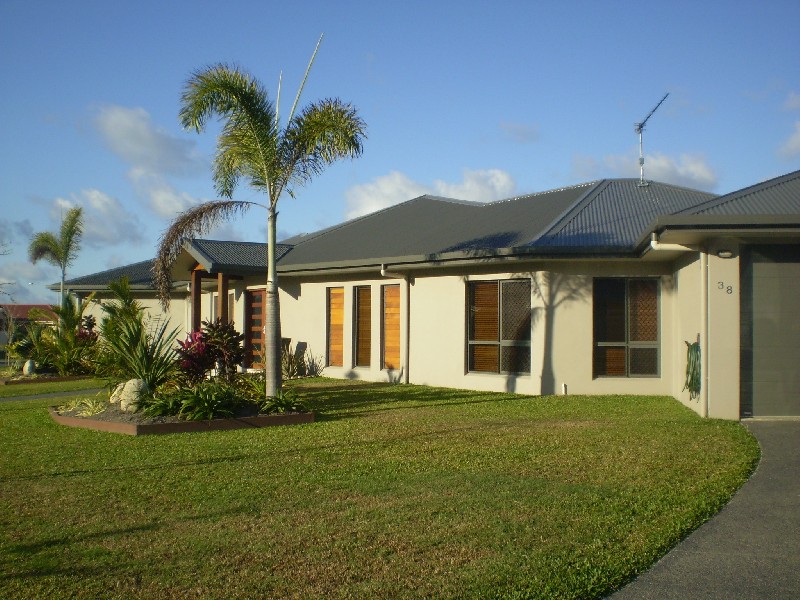 38 BILGOLA DRIVE, Kewarra Beach QLD 4879