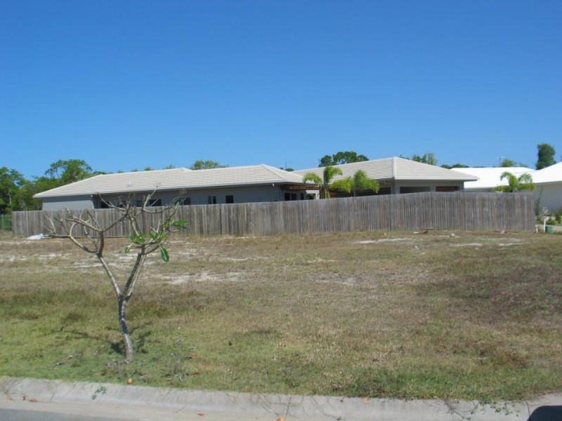 6 QUEST COURT, ” BLUEWATER ESTATE”, TRINITY PARK, Trinity Park QLD 4879