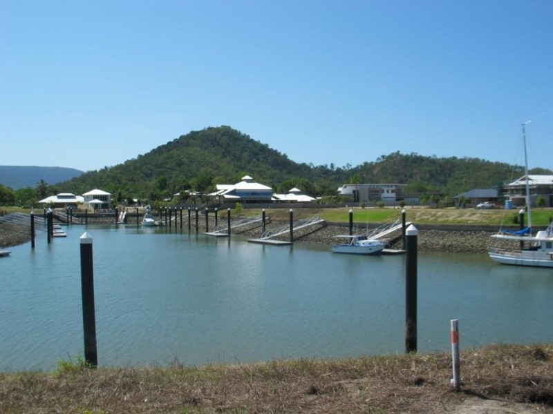 6 QUEST COURT, ” BLUEWATER ESTATE”, TRINITY PARK, Trinity Park QLD 4879