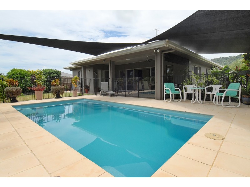 6 TANJONG CLOSE, Kewarra Beach QLD 4879