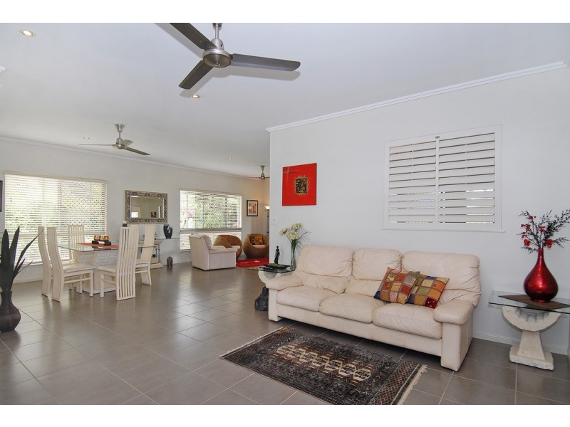 6 TANJONG CLOSE, Kewarra Beach QLD 4879