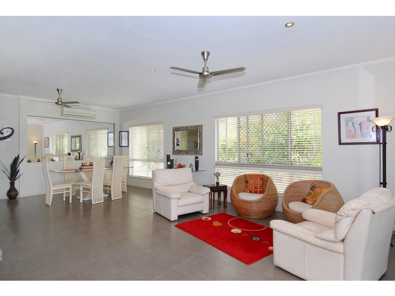 6 TANJONG CLOSE, Kewarra Beach QLD 4879
