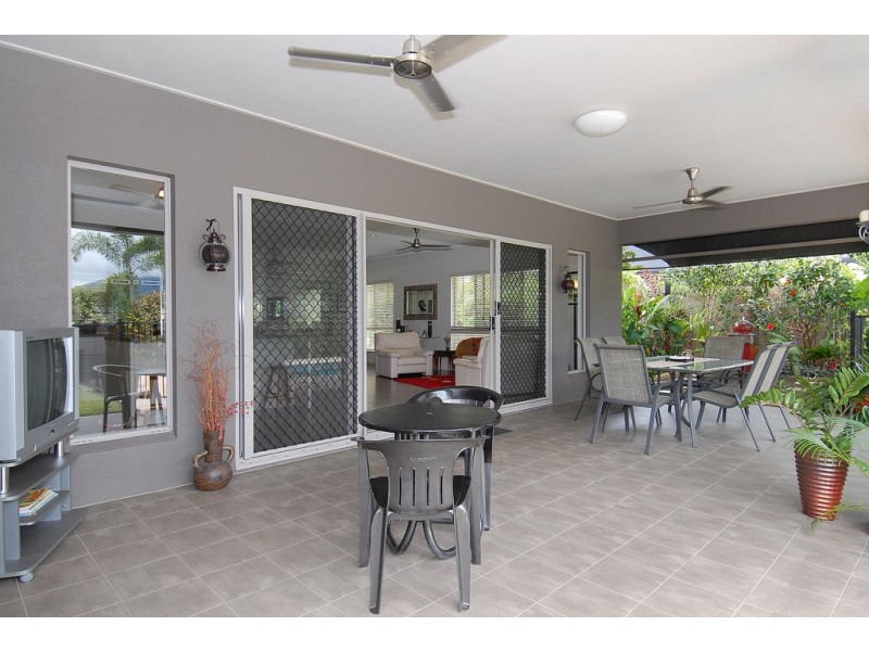 6 TANJONG CLOSE, Kewarra Beach QLD 4879