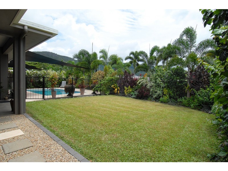 6 TANJONG CLOSE, Kewarra Beach QLD 4879