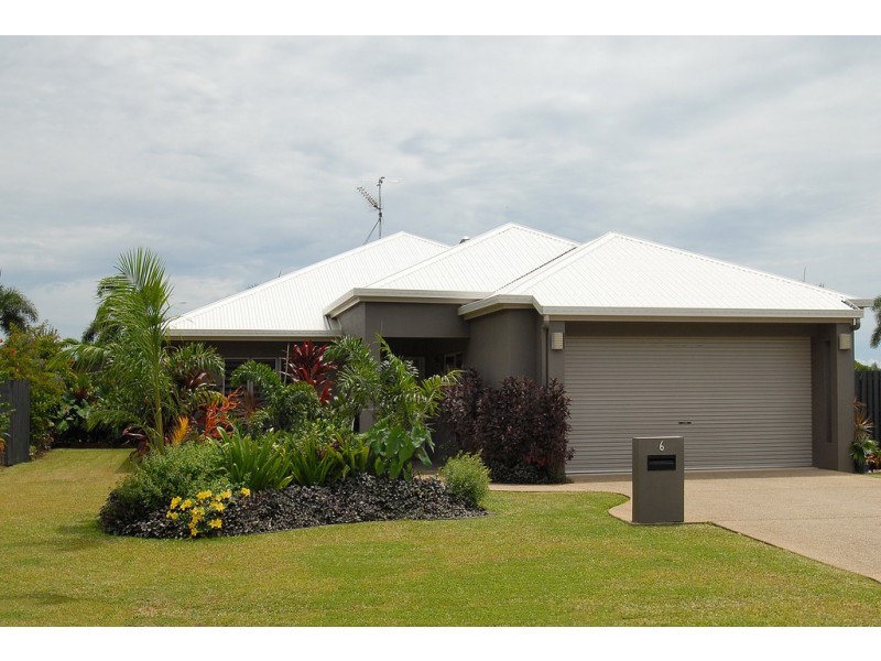 6 TANJONG CLOSE, Kewarra Beach QLD 4879