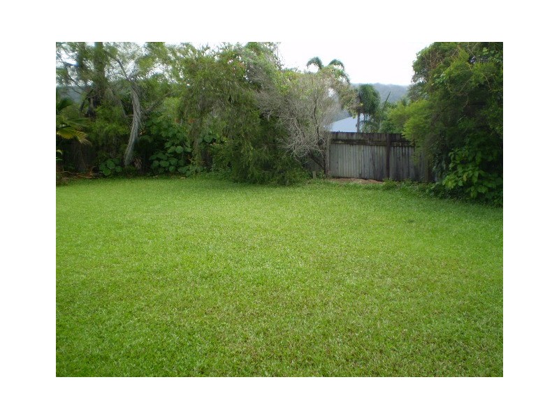 Kewarra Beach QLD 4879