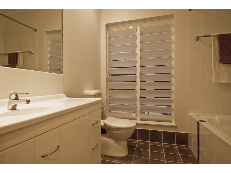 10A ST CRISPIN STREET, CLIFTON BEACH, Cairns QLD 4870