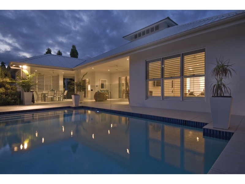 10A ST CRISPIN STREET, CLIFTON BEACH, Cairns QLD 4870