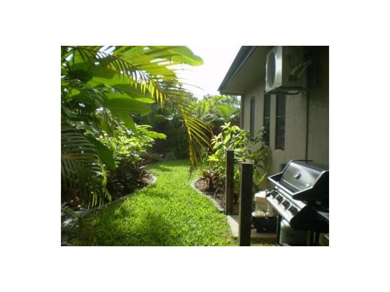 7 FRANKLIN CLOSE, Clifton Beach QLD 4879