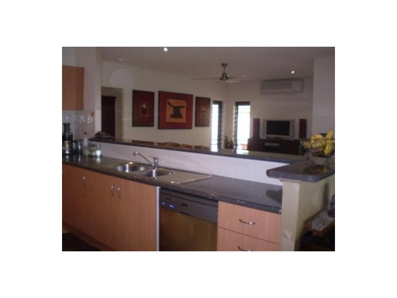 7 FRANKLIN CLOSE, Clifton Beach QLD 4879