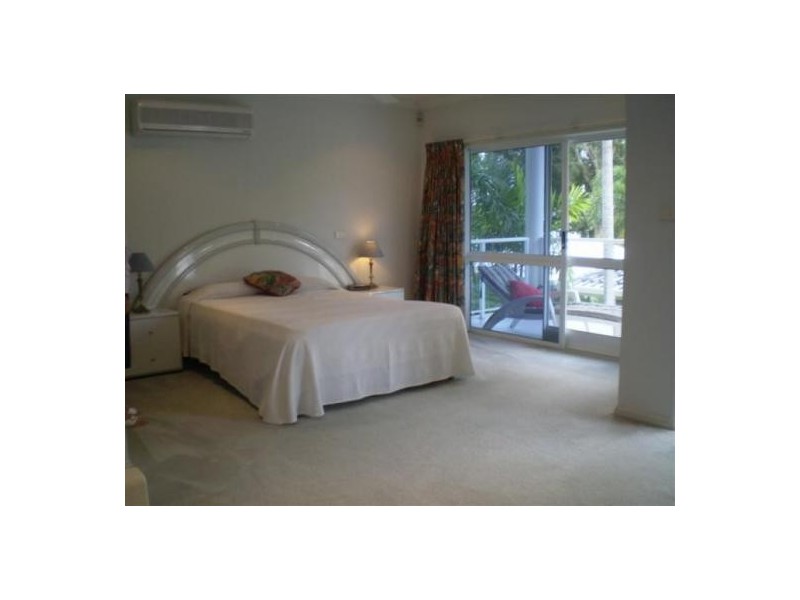 137 ARLINGTON ESPLANADE, Clifton Beach QLD 4879