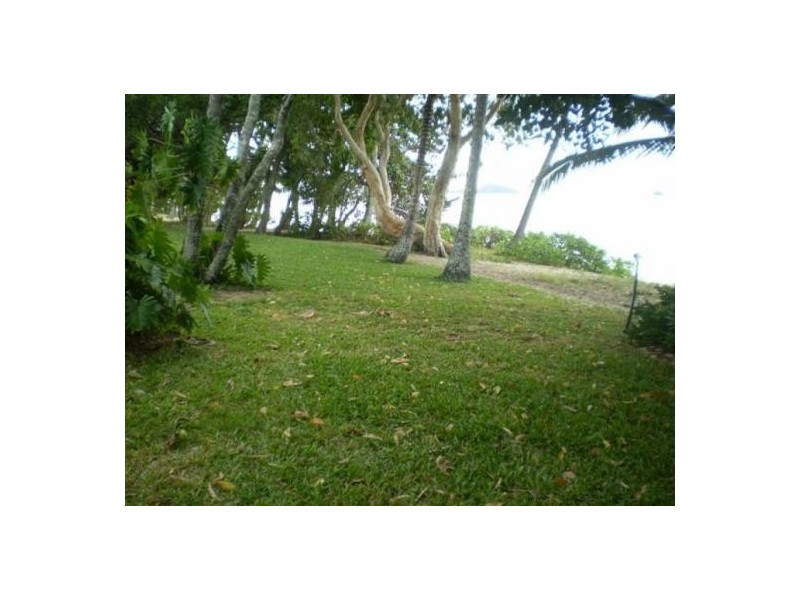 137 ARLINGTON ESPLANADE, Clifton Beach QLD 4879