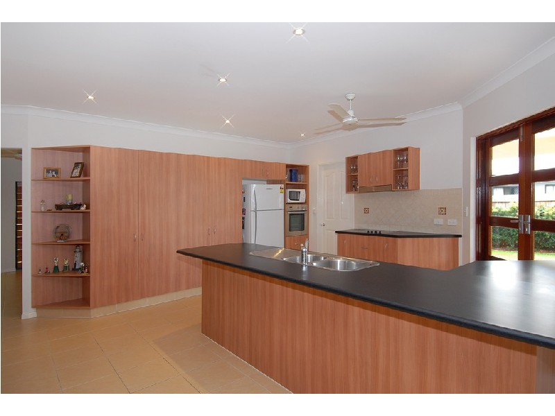 64 MOORE ROAD, Kewarra Beach QLD 4879