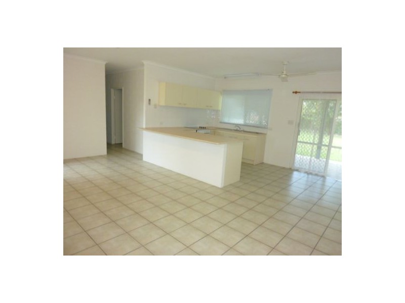16 MAURICE STREET, Kewarra Beach QLD 4879
