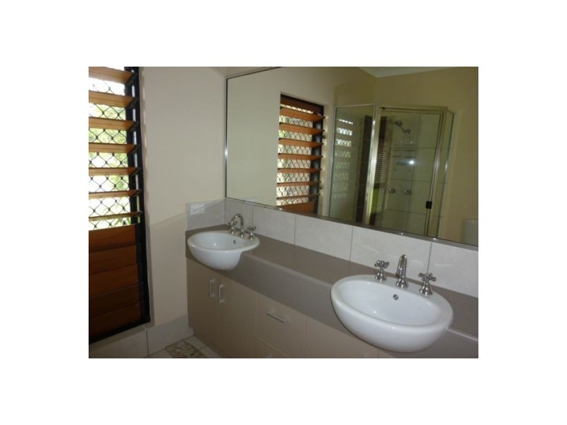 1 RIVERCHERRY ST, Trinity Park QLD 4879