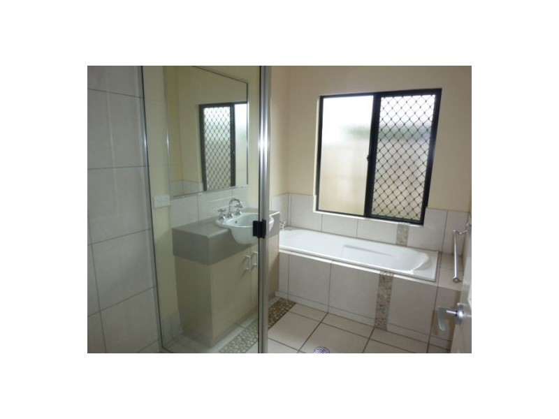 1 RIVERCHERRY ST, Trinity Park QLD 4879