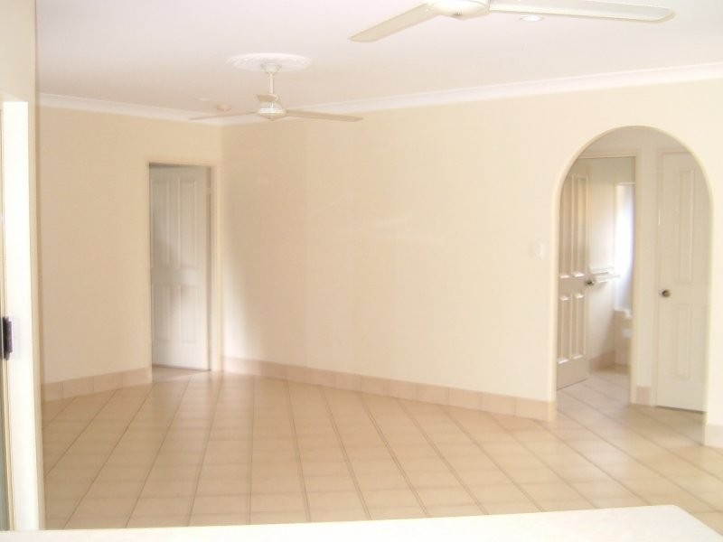 9 Greenhaven Street, Clifton Beach QLD 4879