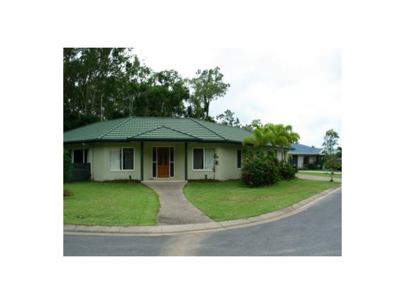 8 Greenhaven Street, Clifton Beach QLD 4879