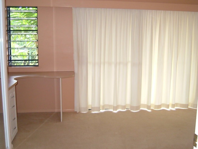 4/18 Clifton Road, Clifton Beach QLD 4879