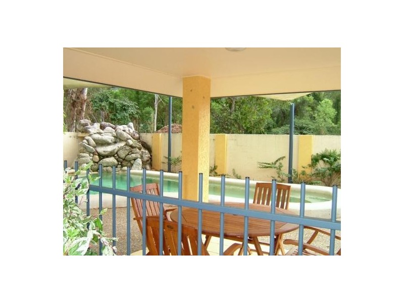 4/18 Clifton Road, Clifton Beach QLD 4879