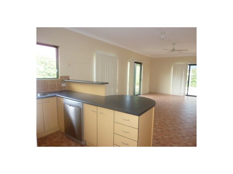 79 Nova Street, Kewarra Beach QLD 4879