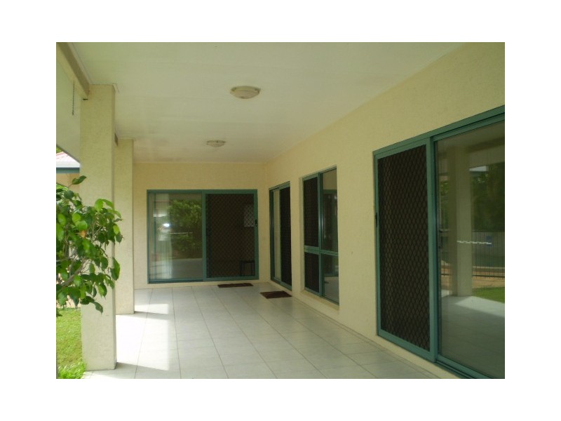 3 Sandalwood Avenue, Kewarra Beach QLD 4879