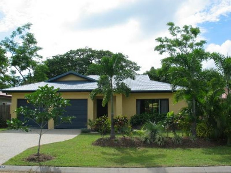 11 Helsdon Close, Clifton Beach QLD 4879