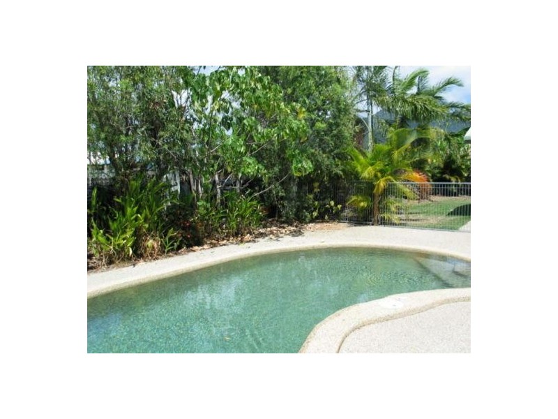 16 Whale Close, Kewarra Beach QLD 4879