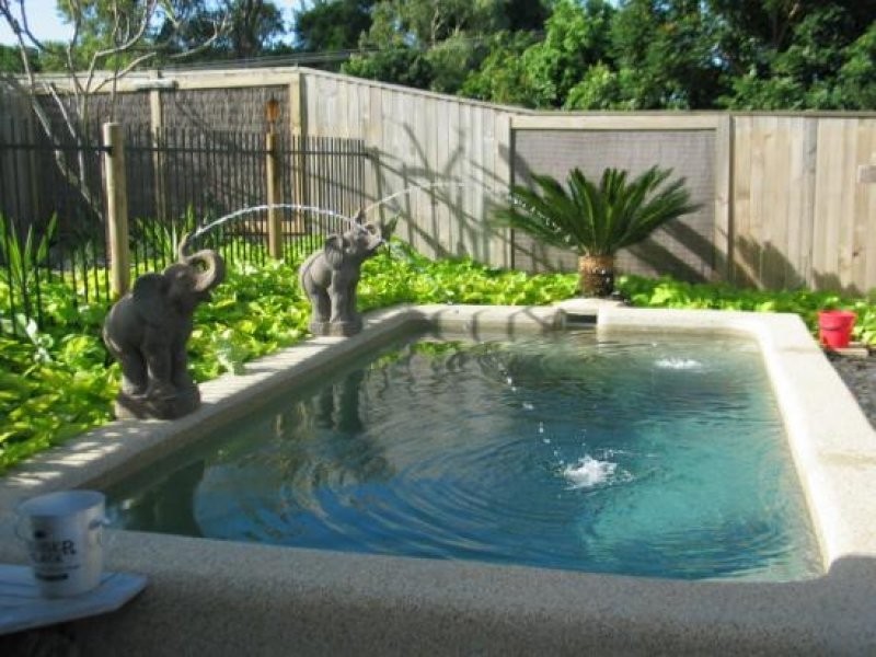 4 Sago Close, Palm Cove QLD 4879
