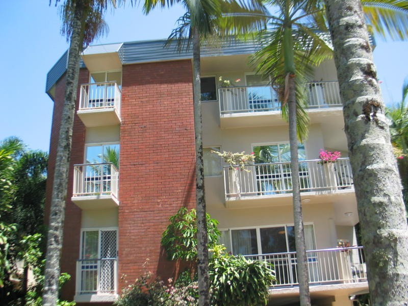 8/79 Arlington Esplanade, Clifton Beach QLD 4879