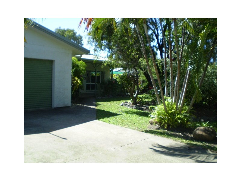 Kewarra Beach QLD 4879