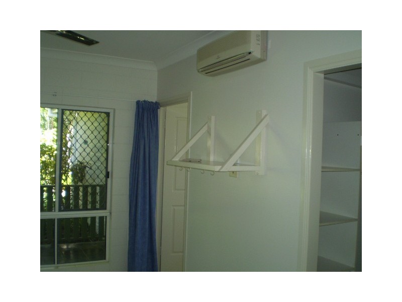 Kewarra Beach QLD 4879