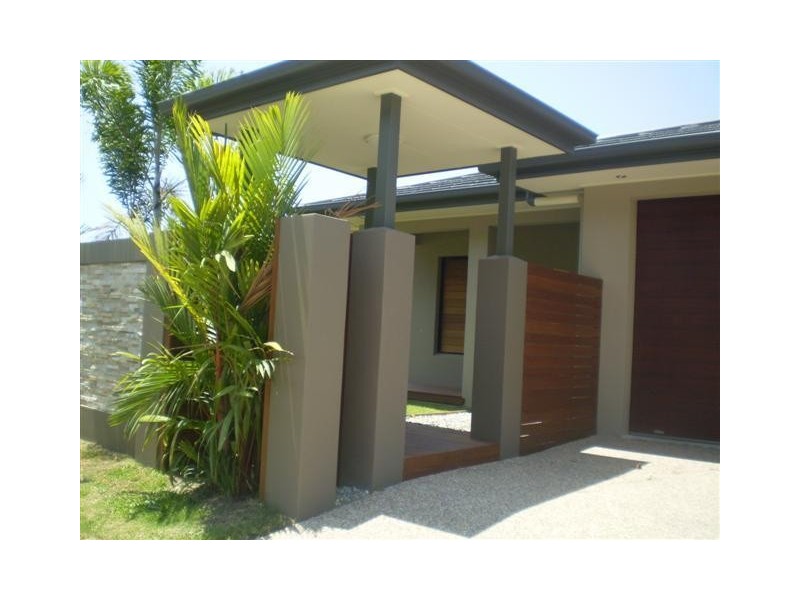 10A OR 10B MICHELIA CLOSE, Palm Cove QLD 4879