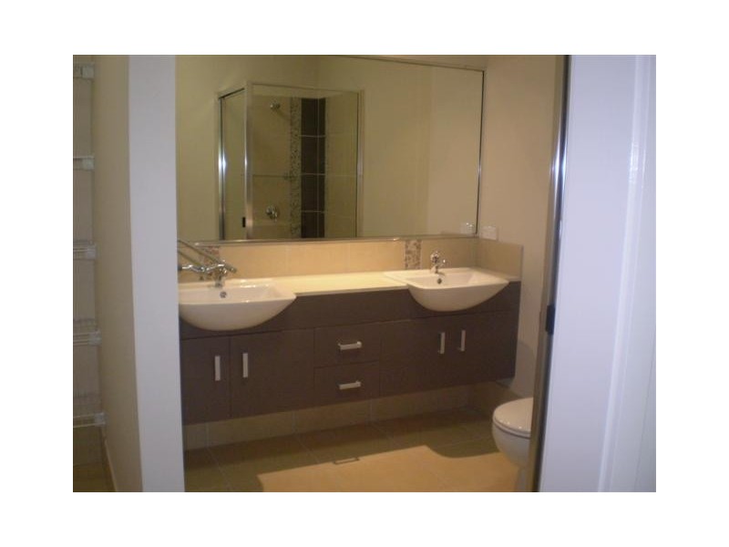 10A OR 10B MICHELIA CLOSE, Palm Cove QLD 4879