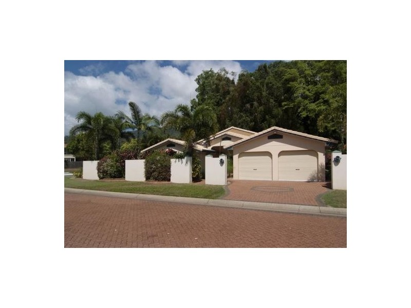 1 WHITEHAVEN COURT, Clifton Beach QLD 4879