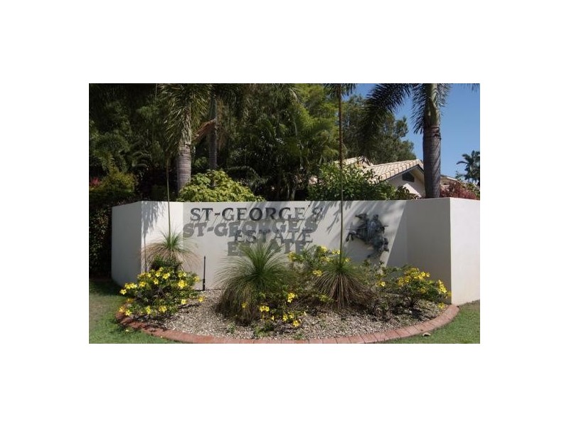 1 WHITEHAVEN COURT, Clifton Beach QLD 4879